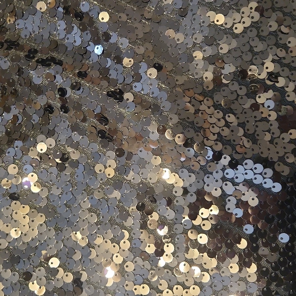 Calvin Klein size 8 Black sequin